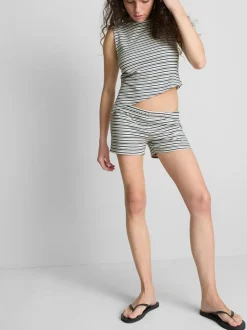 The Primark Scene | Pantalones cortos ajustados