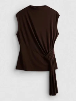 Top con detalle de nudo By Coleen