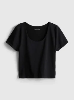 Top corto extrasuave con escote amplio