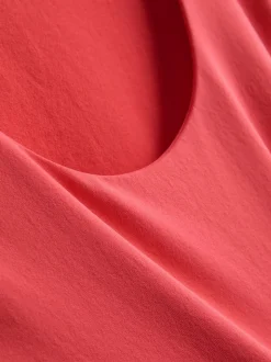 Top corto extrasuave con escote amplio