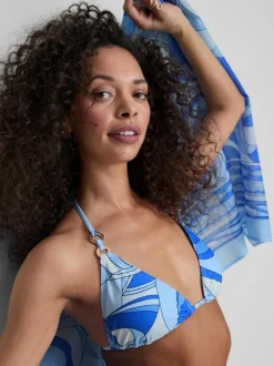 Top de bikini triangular con diseño de remolinos