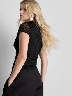 Top de lunares con cuello mao