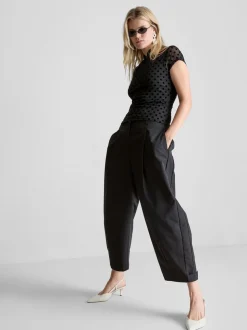 Top de lunares con cuello mao
