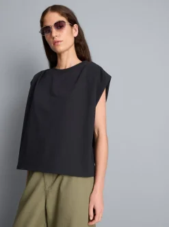 Top holgado sin mangas tipo sudadera
