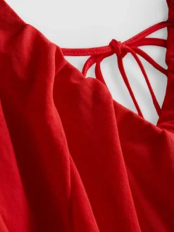 Vestido corto con vuelo y mangas abombadas