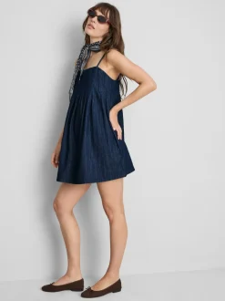 Vestido corto vaquero estilo babydoll de algodón