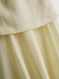 Vestido midi con péplum a capas de The Edit