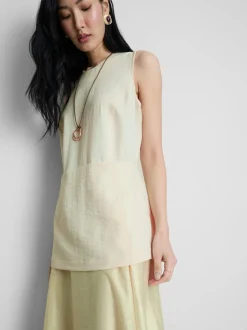 Vestido midi con péplum a capas de The Edit
