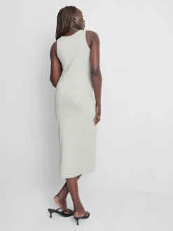 Vestido midi de canalé con sujetador incorporado
