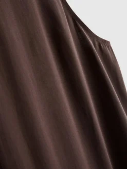 Vestido midi recto