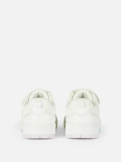 Zapatillas de caña baja con corazones