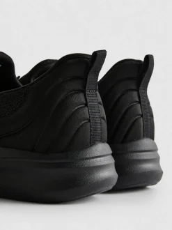 Zapatillas de caña baja sin cordones