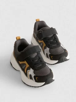 Zapatillas gruesas