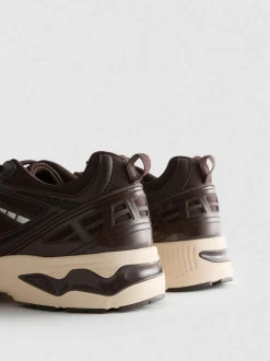 Zapatillas retro multipanel
