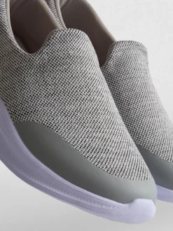 Zapatillas sin cordones texturizadas