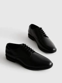 Zapatos derby con cordones