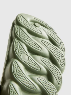 Zuecos con suela gruesa
